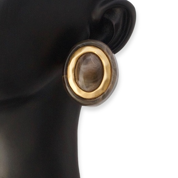 Vintage Lucite Clip On Earrings Large Chunky Oval Grey Faux Agate Gold Tone - Picture 2 of 4